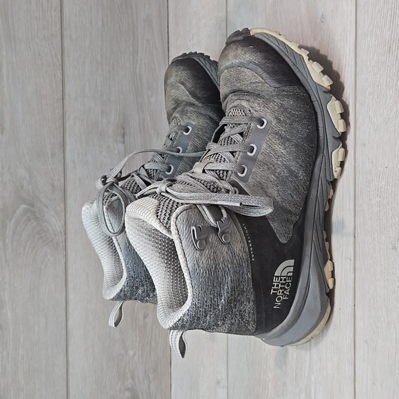 The North Face Women Ultra Futurelight Gray High Hiking Boots Sneakers Sz 6.5 - Picture 2 of 13